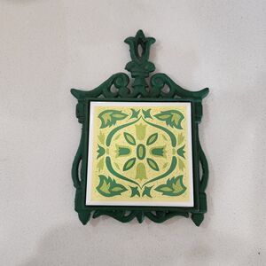 Vintage Cherry Cast Iron Framed Ceramic Tile Trivet Hot Plate